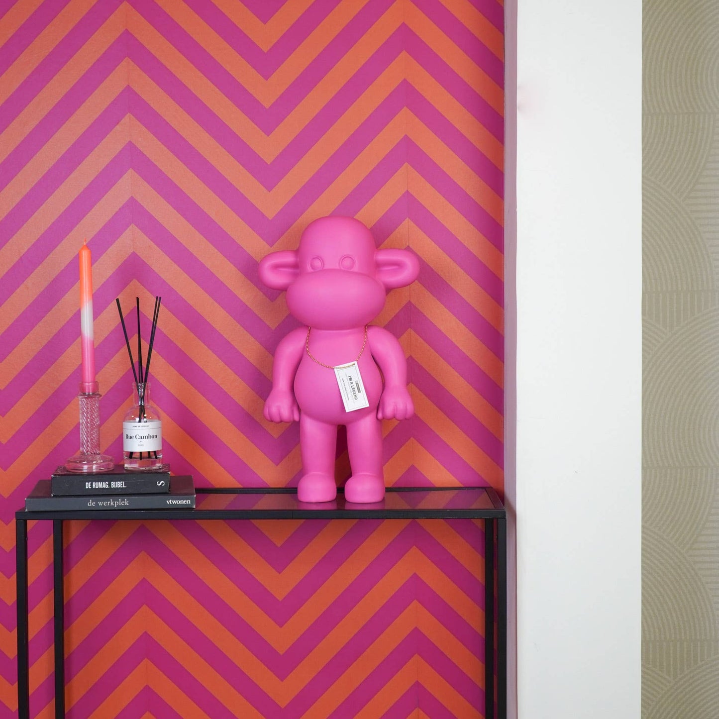 Beeld Aap Legend – Goud, Zwart of Roze | 3 Formaten