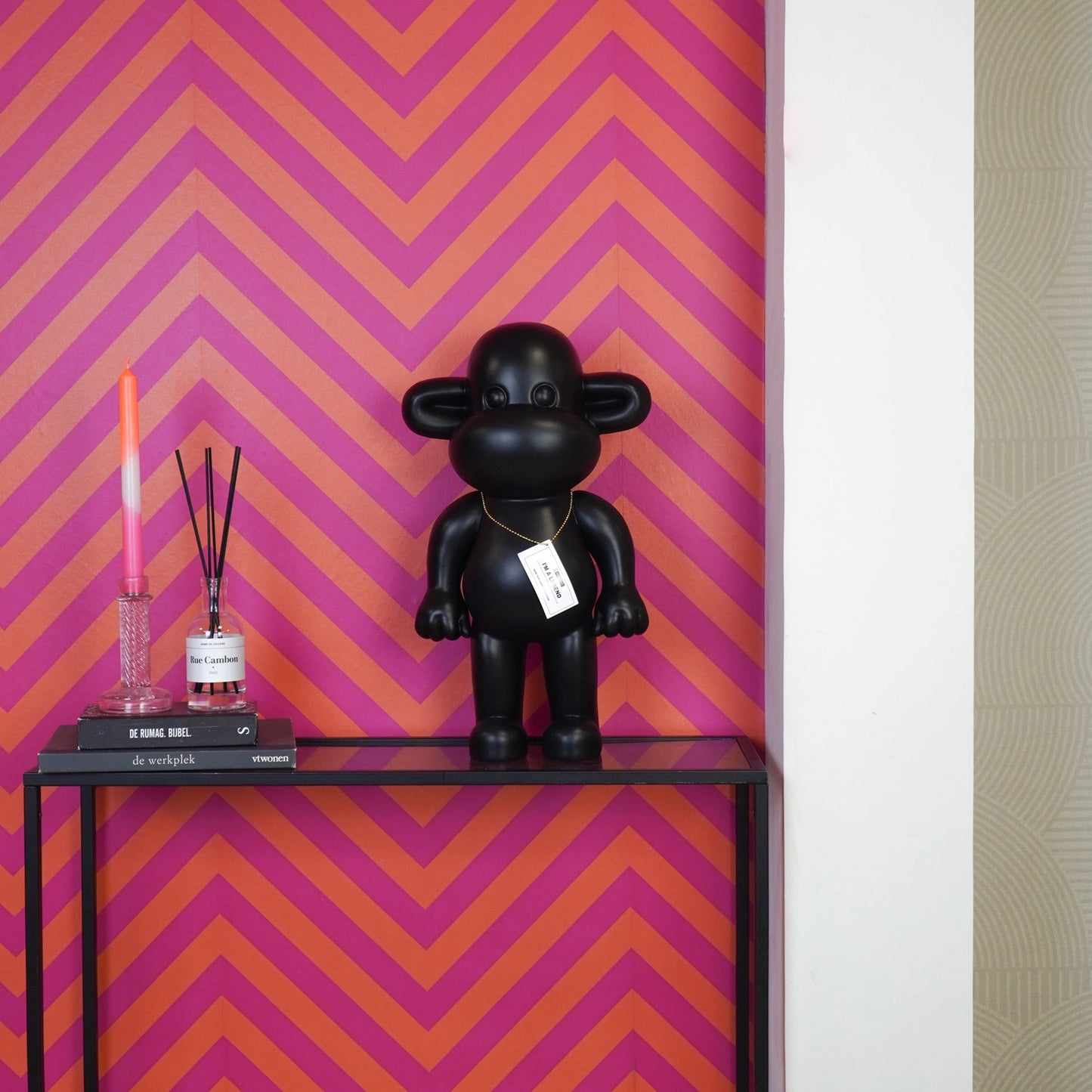 Beeld Aap Legend – Goud, Zwart of Roze | 3 Formaten