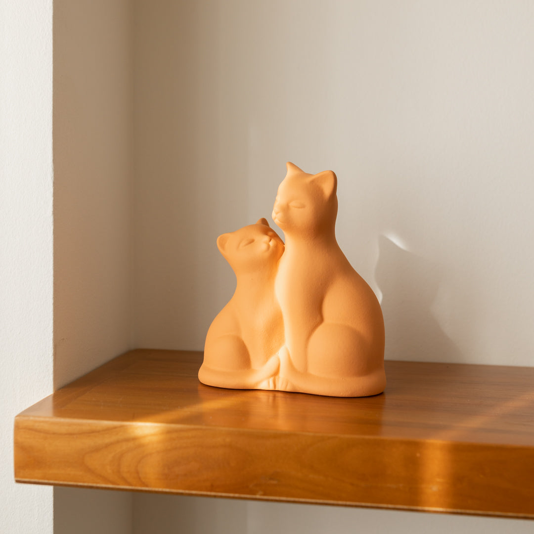 Beeld van Twee Katten – Keramiek | 3 Kleuren