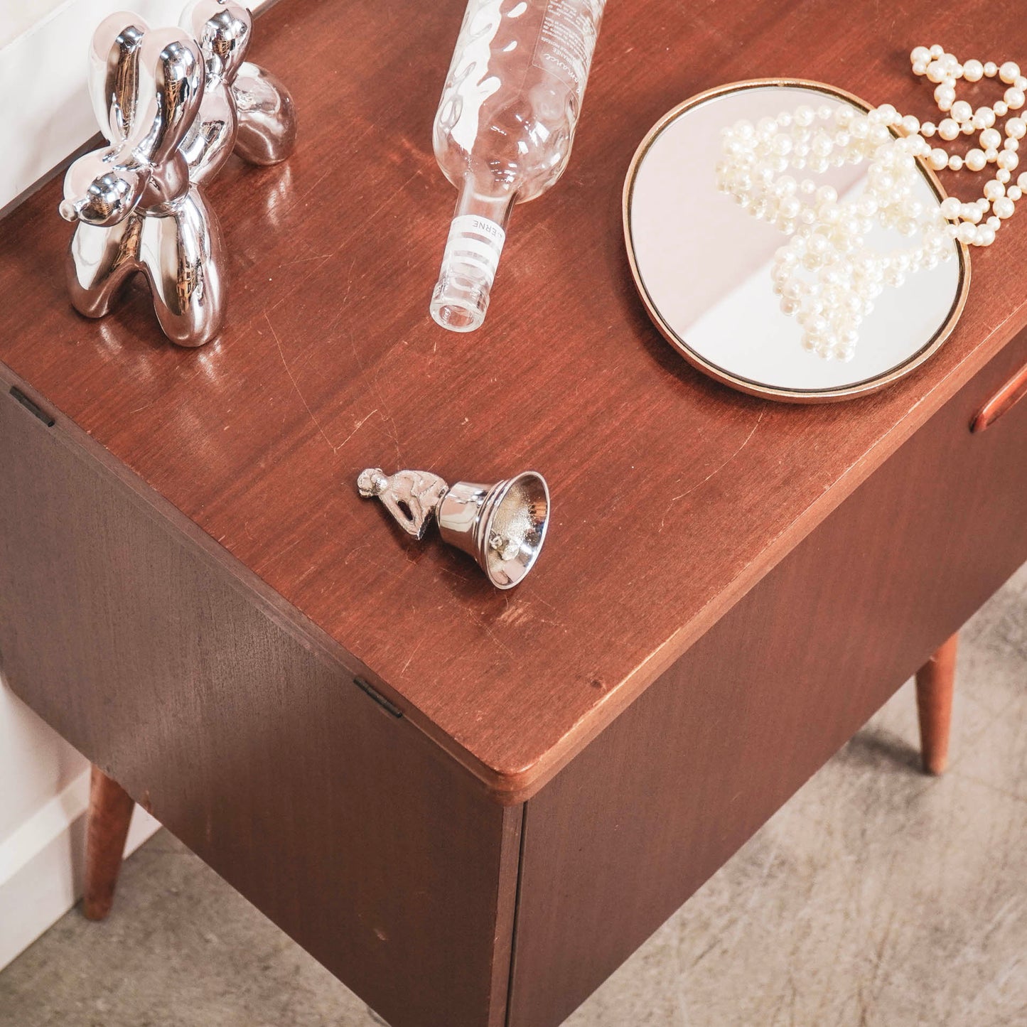 Decoratieve Butlerbel Aap – Goud of Zilver