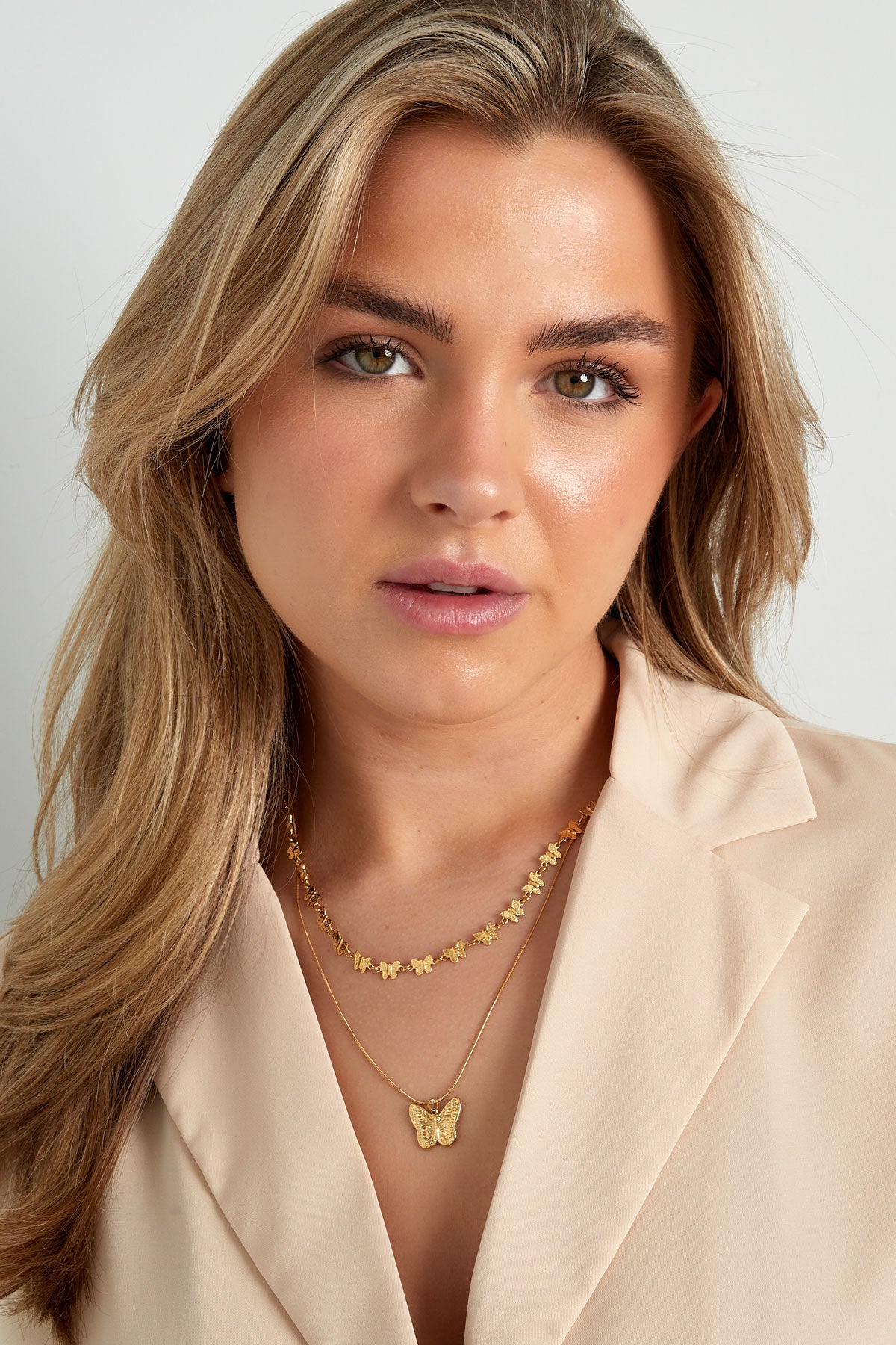 Gouden Dubbele Ketting met Vlinders – 40+5 cm
