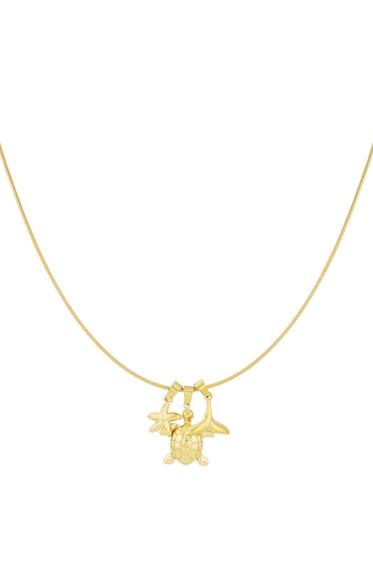 Goudkleurige Sea Spirit ketting met schildpad, zeester en walvisstaart – Krokomingo sieraden