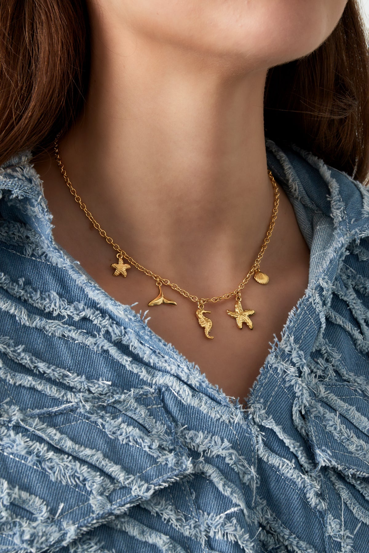 Ocean Treasure Ketting – Zeethema in Goudkleur