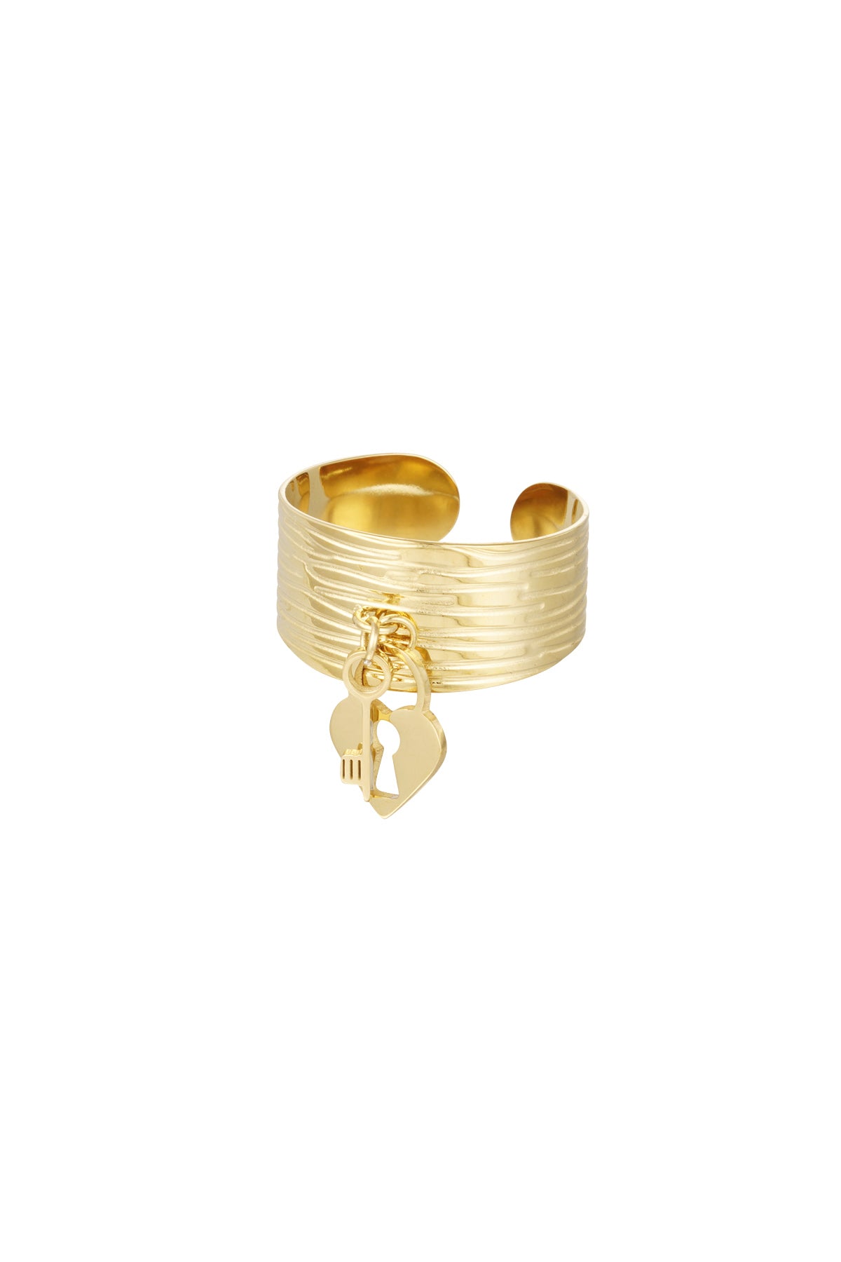 Gouden ring met hart en sleutel hangers β geribbelde stainless steel statement ring β Krokomingo