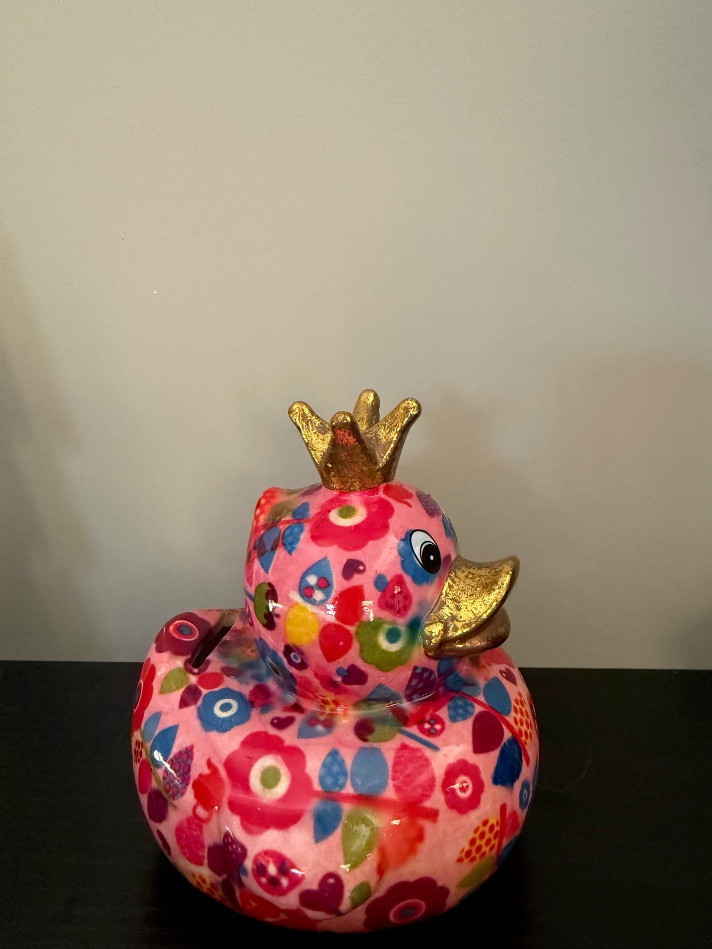 Spaarpot Eend ‘Ducky’ – Keramiek – Bloemenprint – 14 cm