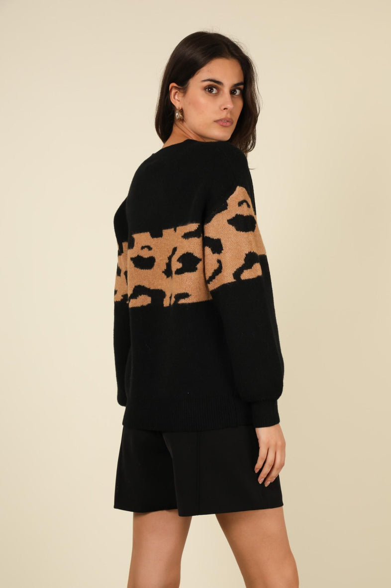 Zwarte Panterprint Trui – Warm & Stijlvol