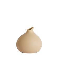 Zandkleurige keramieken vaas Assago van Light & Living – 17,5x15x17 cm – geschikt voor 1 bosje tulpen