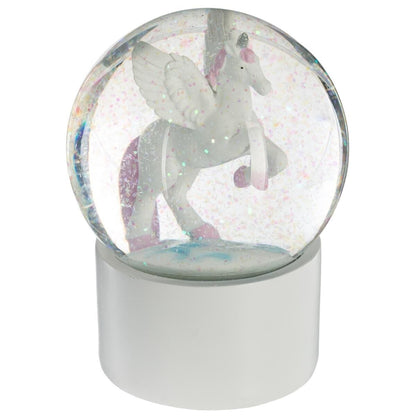 Sneeuwbol met witte eenhoorn en roze accenten – magische decoratie voor kinderkamer of cadeau-idee