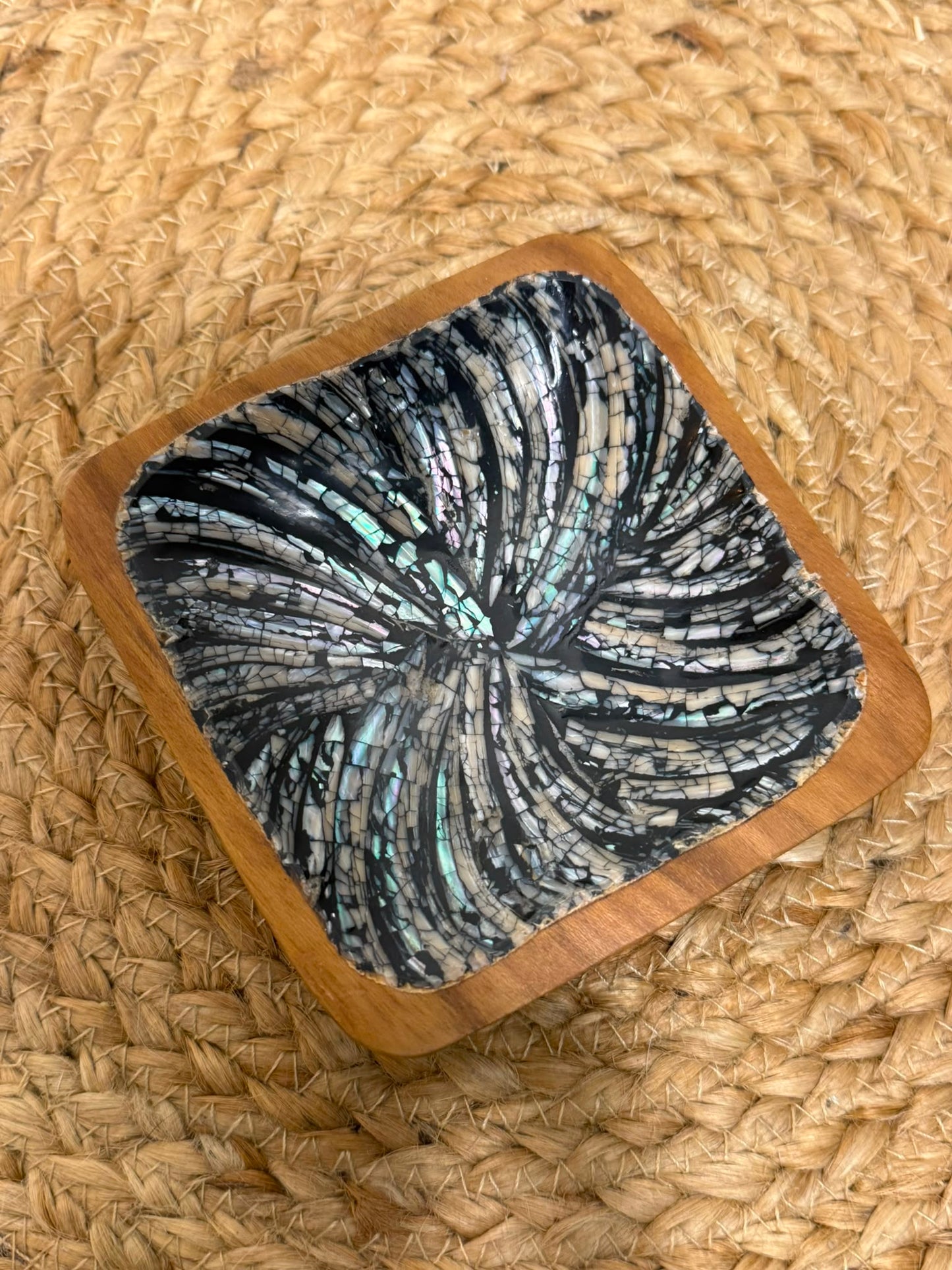 Kacangan Tulang Mix – decoratief houten bakje uit Indonesië