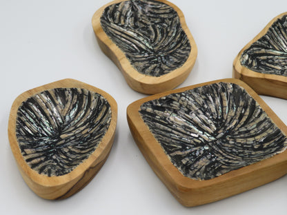 Kacangan Tulang Mix – decoratief houten bakje uit Indonesië