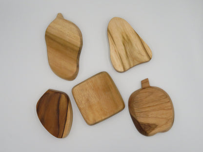 Kacangan Tulang Mix – decoratief houten bakje uit Indonesië