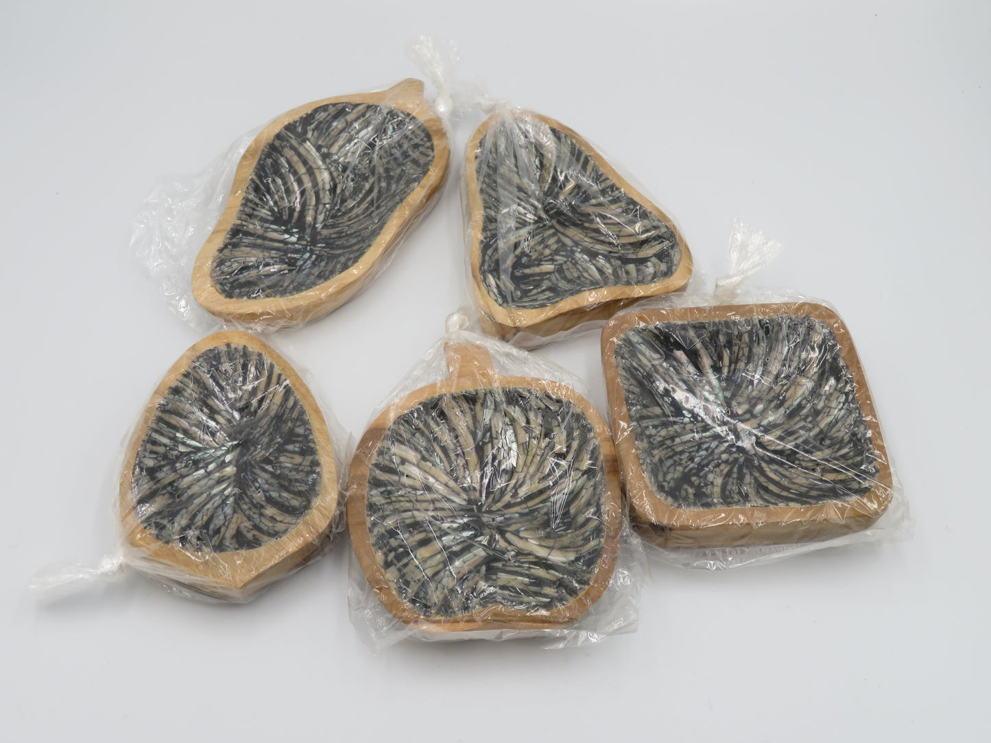 Kacangan Tulang Mix – decoratief houten bakje uit Indonesië