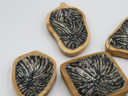 Kacangan Tulang Mix – decoratief houten bakje uit Indonesië