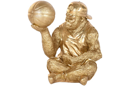 XL beeld van gouden gorilla met basketbal – luxe urban sculptuur 60,5 cm hoog