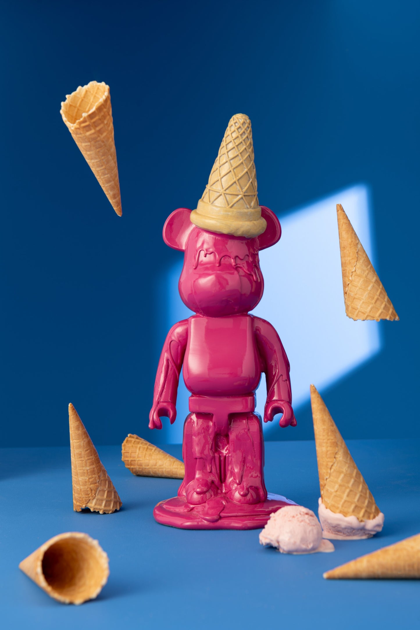 Ice Cream Bear – Smeltend Berenbeeld met IJshoorn