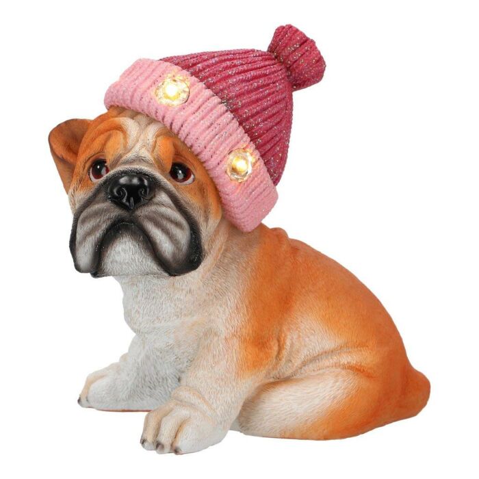 Zittende bruin-witte bulldog van polyresin met roze glitterkerstmuts en twee verlichte LED-lampjes, 20,5 cm hoog.