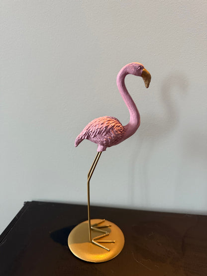 Flamingo Statue – Pink or Light Pink – 17 or 26 cm