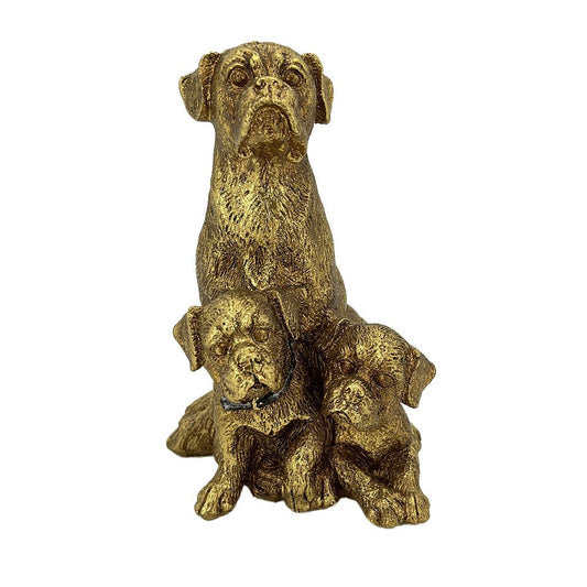 Gouden hondenbeeld met volwassen hond en twee puppy’s van polyresin 15,4 cm