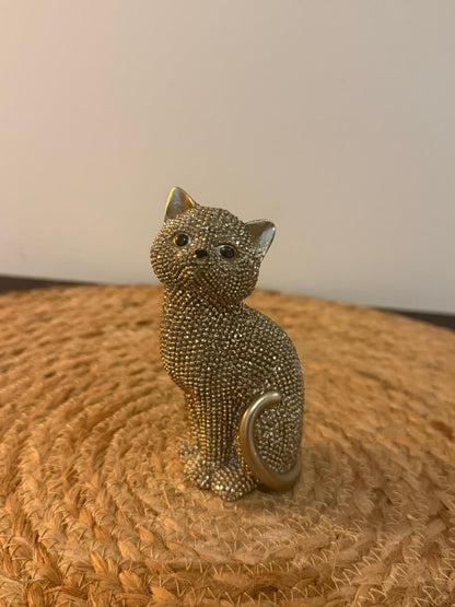 Gouden kattenbeeldje met strass steentjes van polyresin – 10,5 cm hoog