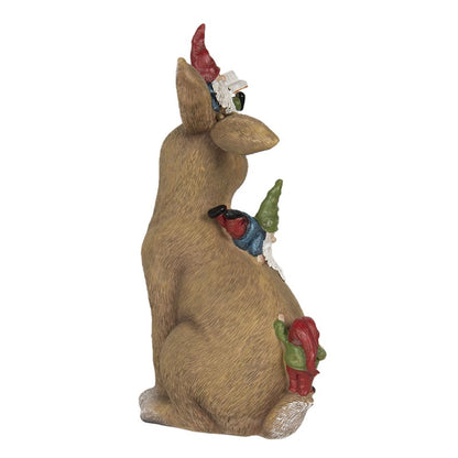 🐇 Konijn met Kabouters – 18x11x30 cm – Polyresin Beeld