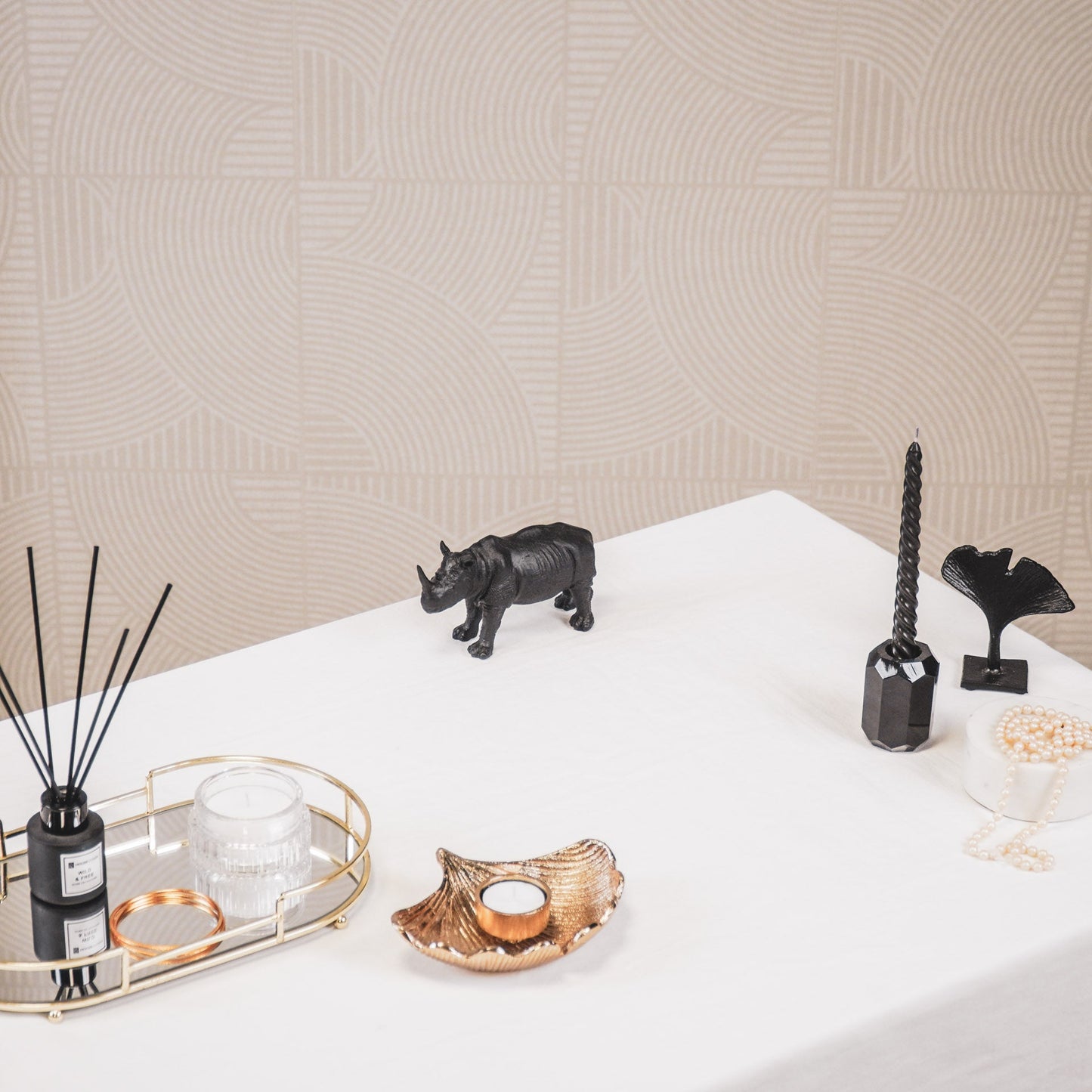 Zwarte Neushoorn Beeld – Luxe Woondecoratie