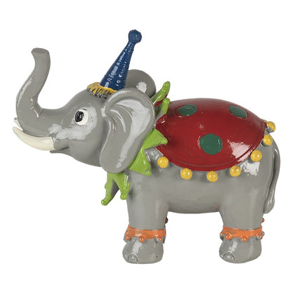 Bunte Elefantenstatue mit Hut