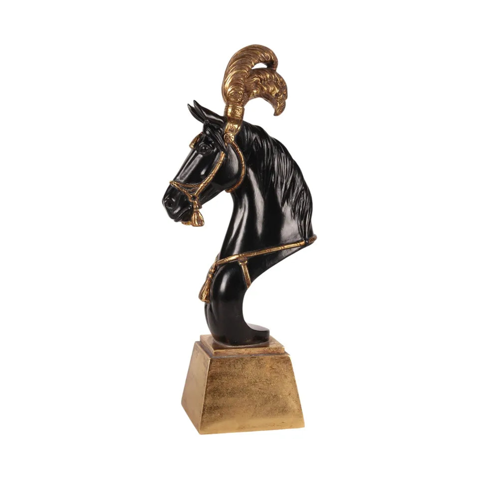 Paardenbeeld met Gouden Hoofdtooi – Dutch Style – 36,5 cm