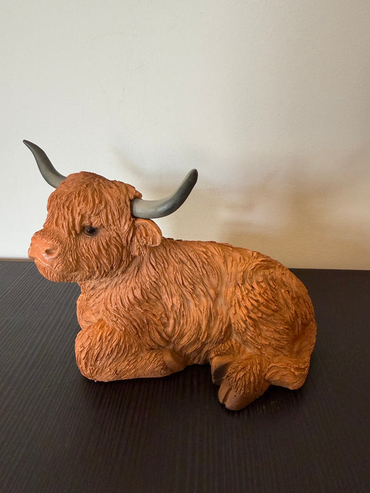 schotse hooglander beeld liggend bruin dieren decoratie polyresin