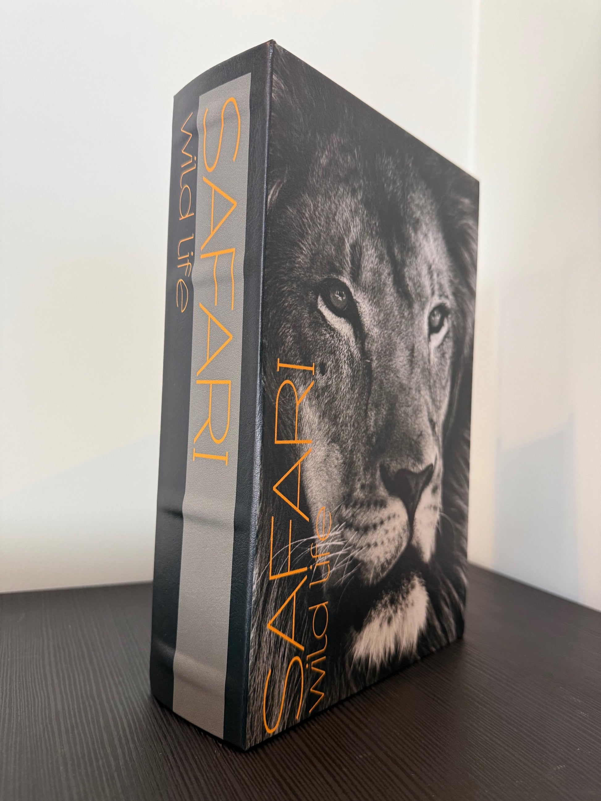 Decoratieboek opbergdoos leeuw set van 2 safari wild life zwart