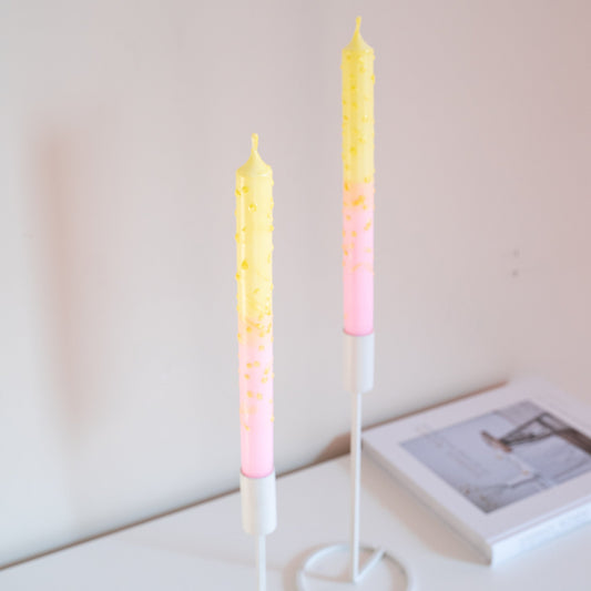 handgemaakte dip dye kaarsen roze geel set van 2 25 cm