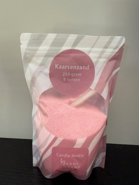 Kaarsenzand in 3 kleuren & 2 formaten – Zwart, Roze & Taupe met Lonten | Candle Junkie by Homebound