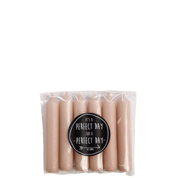 Set van zes korte roze kaarsjes ‘Blossom’ van Rustik Lys in transparante verpakking – 12 cm hoog