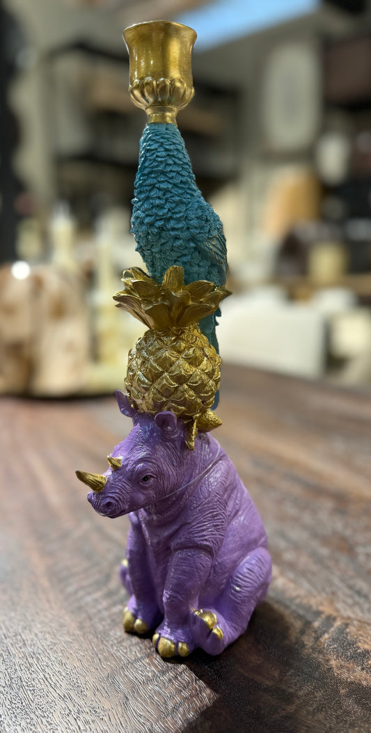 Tropische dieren kandelaar – papegaai op ananas & paarse neushoorn – 33,3 cm hoog