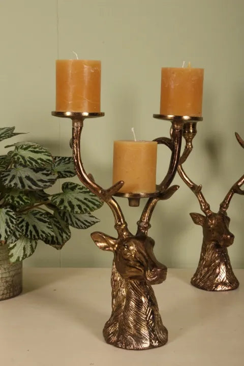Gouden hert kandelaar met drie kaarshouders – Dutch Style aluminium decoratie