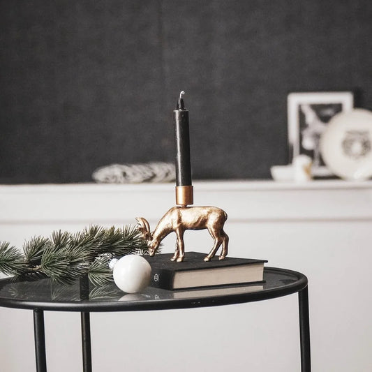Gouden kandelaar staand rendier – Housevitamin – kerstdecoratie
