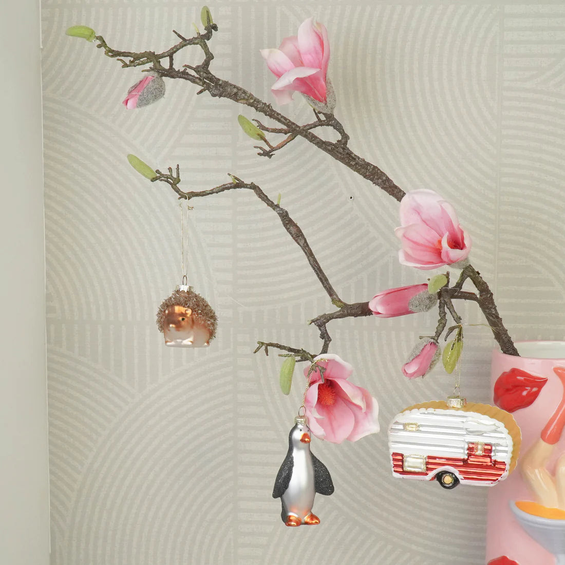 Weihnachtskugel aus Glas in Igelform – 7 x 5 x 6 cm – Niedliche Tier-Weihnachtskugel