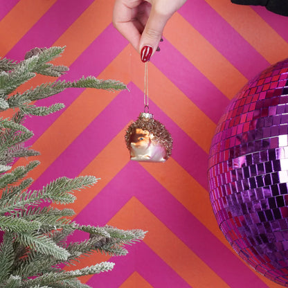 Weihnachtskugel aus Glas in Igelform – 7 x 5 x 6 cm – Niedliche Tier-Weihnachtskugel