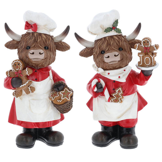 Set van 2 hooglander kerstfiguren – bakker met koekjes en collega met candy cane “Joy”