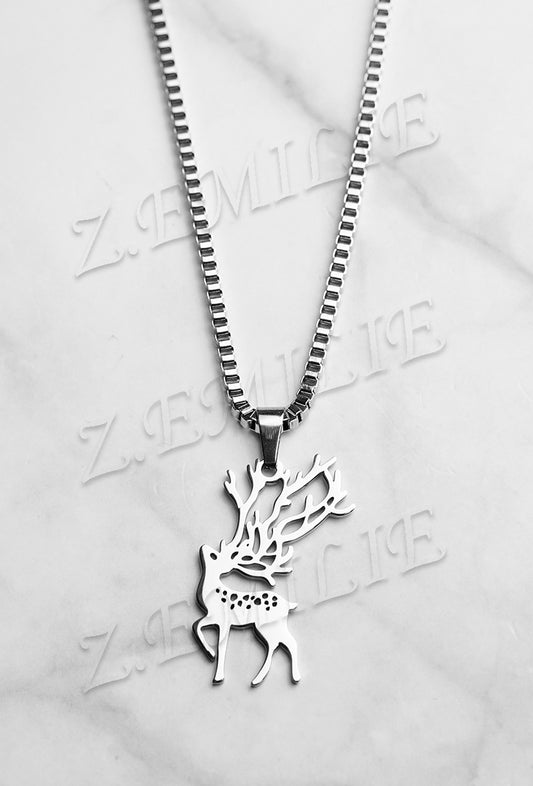 Zilverkleurige unisex ketting van stainless steel met hanger in de vorm van een hert – 30 cm