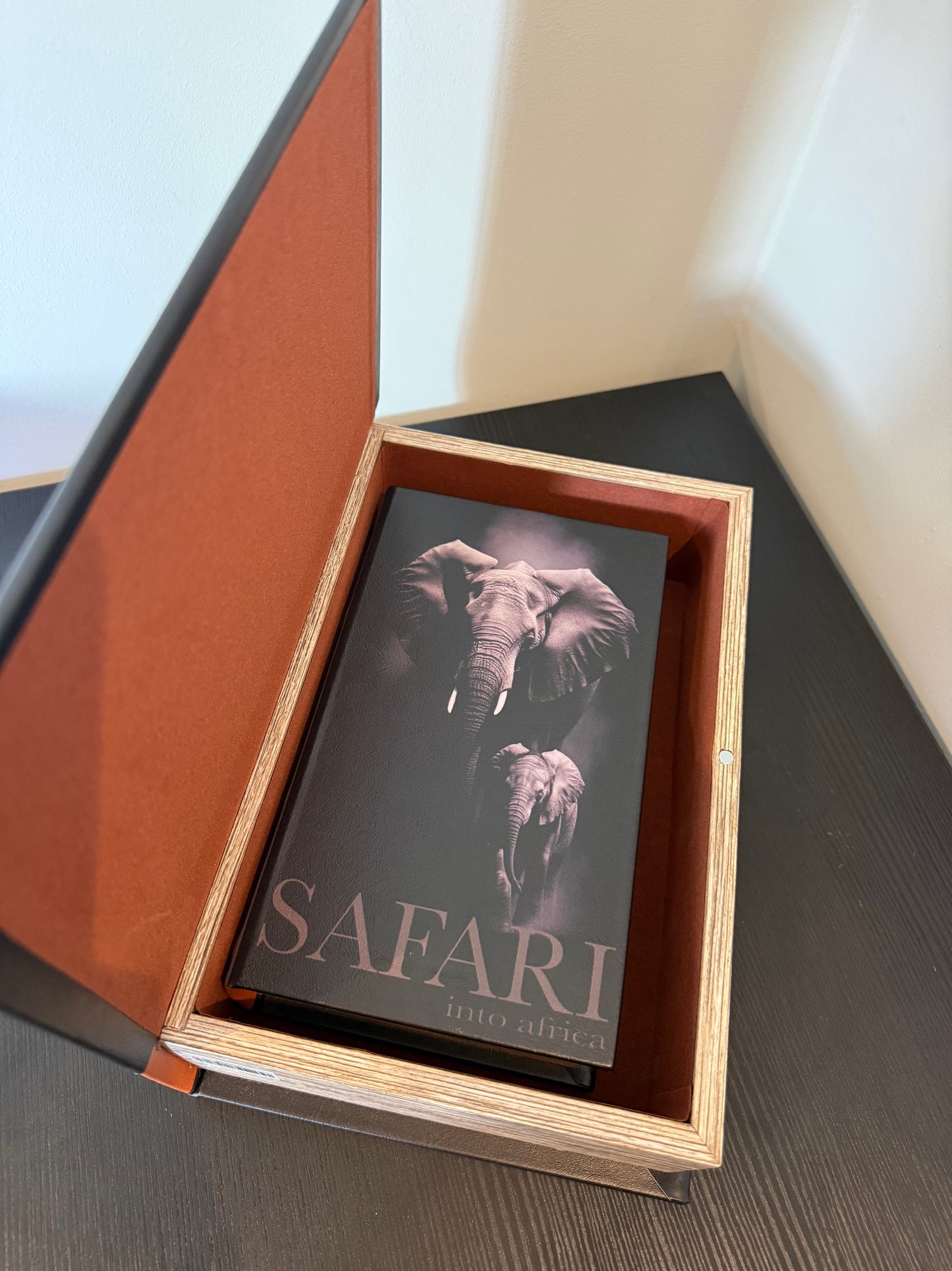 Decoratieboek Opbergdoos Olifant – Safari Set van 2 – Zwart