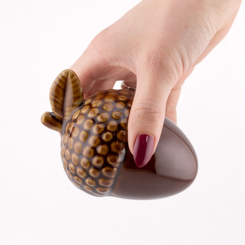 Keramieken Eikel Ornament Nutty Bruin – 10 cm