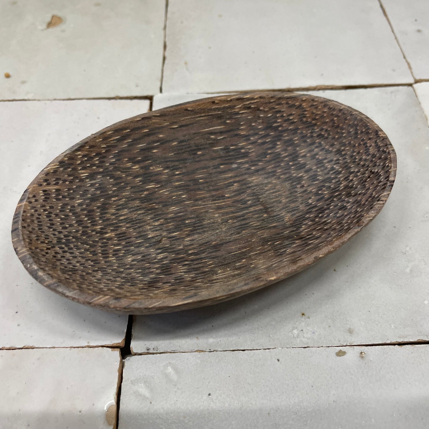 Ovaal Laag Schaaltje Kokosnoot Hout – Amberblokje