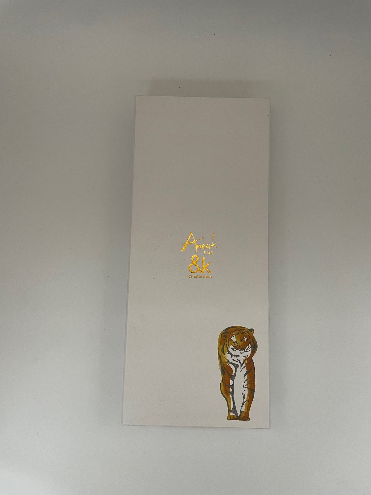 Stehende Tigerschale aus Porzellan – Luxus &amp; Einzigartig (28 cm)