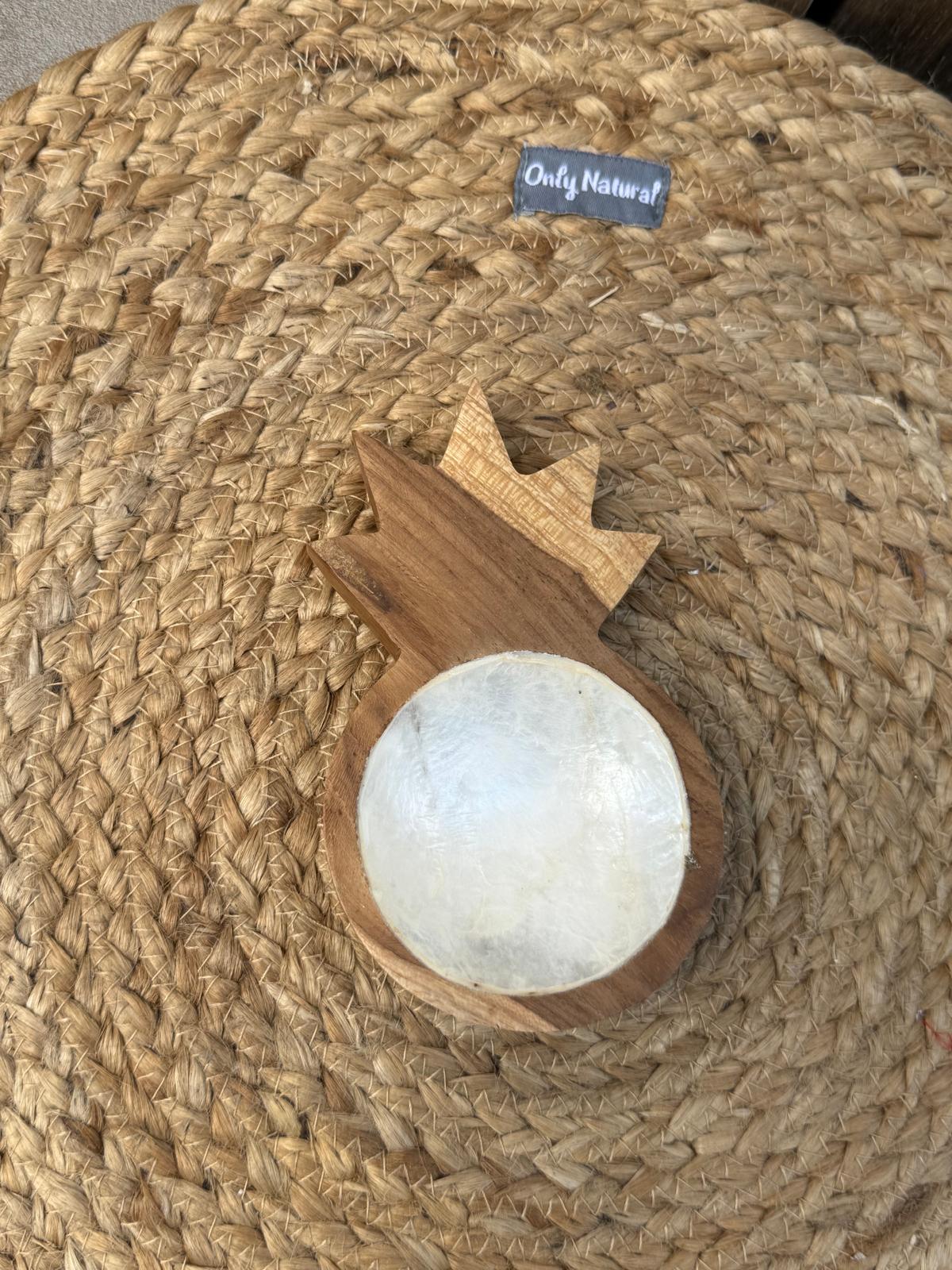 Handgemaakt Houten Capiz Schaaltje Kacangan – Diverse Figuren – 11 cm