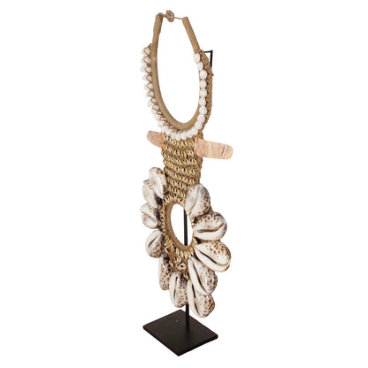 Handgemaakte Schelpenketting op Standaard – Indonesië – 59 cm