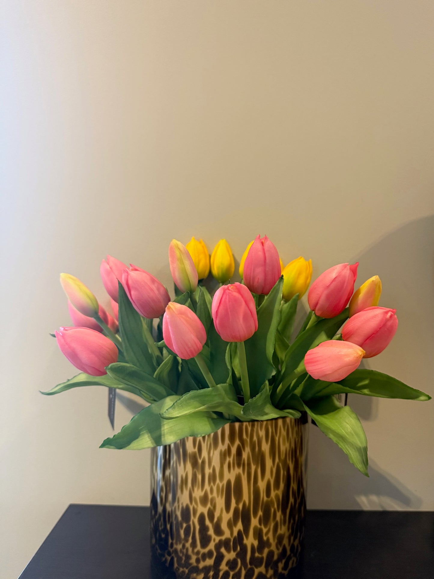 Cheetah Theelichthouder Zwart Goud – Luxe Windlicht