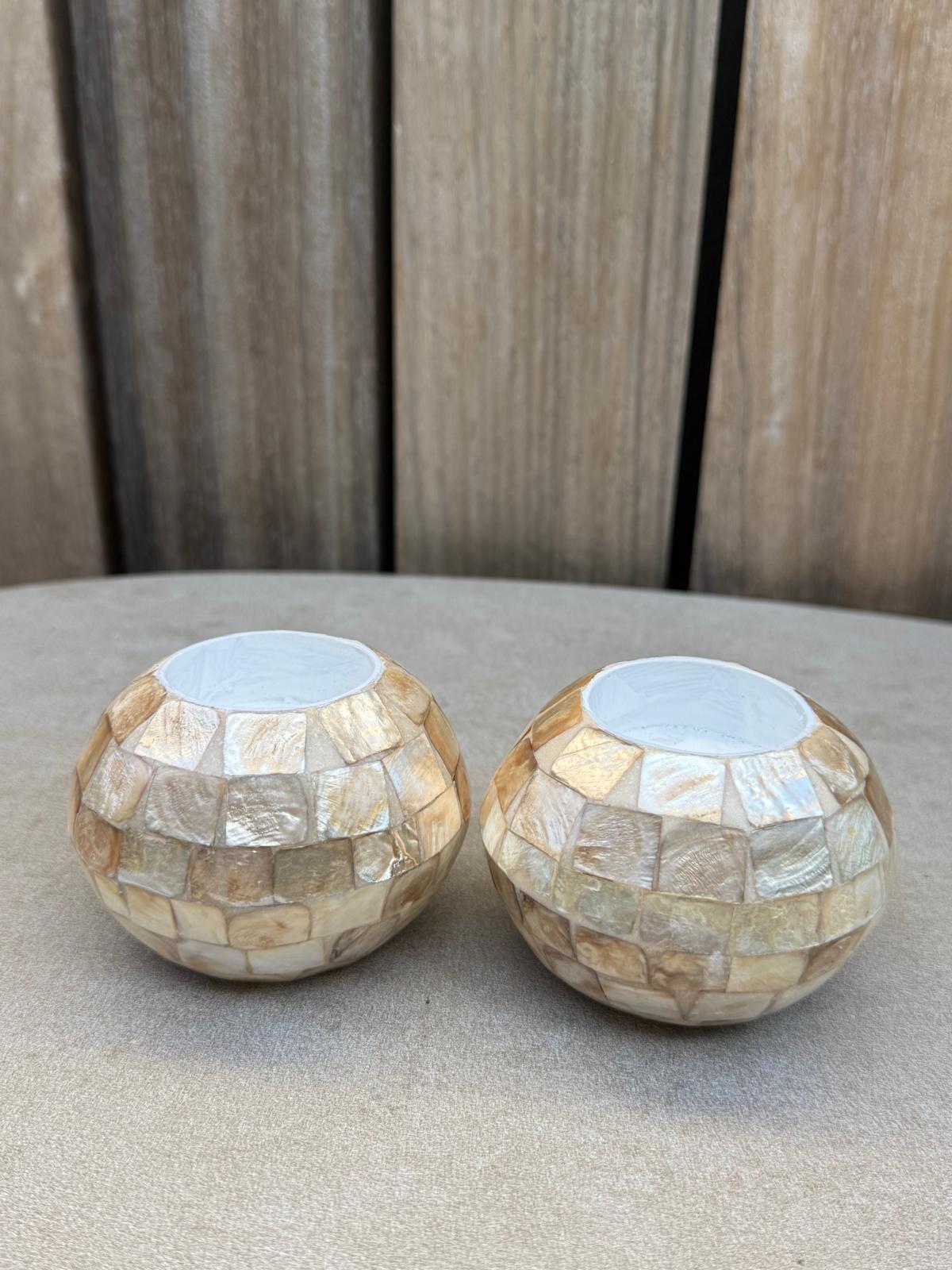 Handgemaakte Waxinelichthouder van Schelp – Parelmoer – 8 x 6 cm | Bali