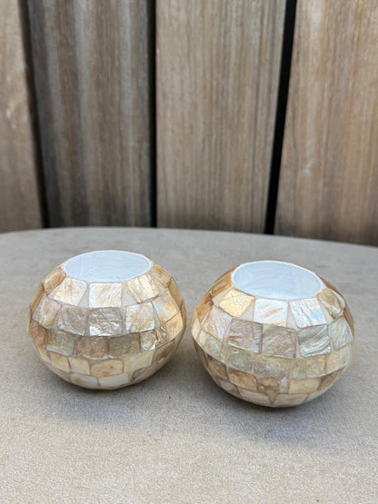 Handgemaakte Waxinelichthouder van Schelp – Parelmoer – 8 x 6 cm | Bali
