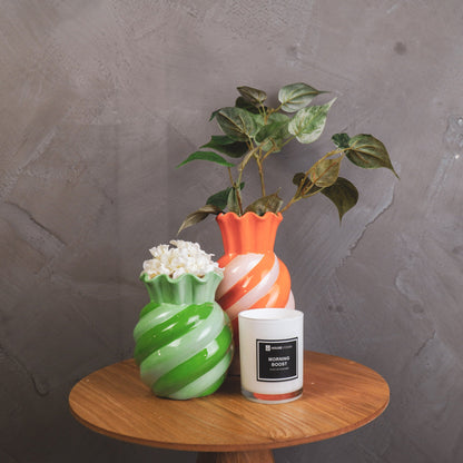 Groene Gedraaide Vaas – Aardewerk – 15,5 cm