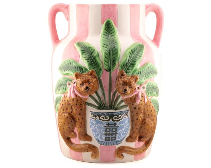 Roze keramische Panter Vaas Paloma met tropische bladeren en dubbele panterdecoratie op de voorzijde.